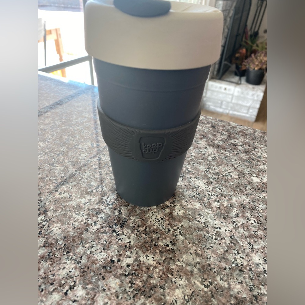 16 oz dark grey Keep Cup